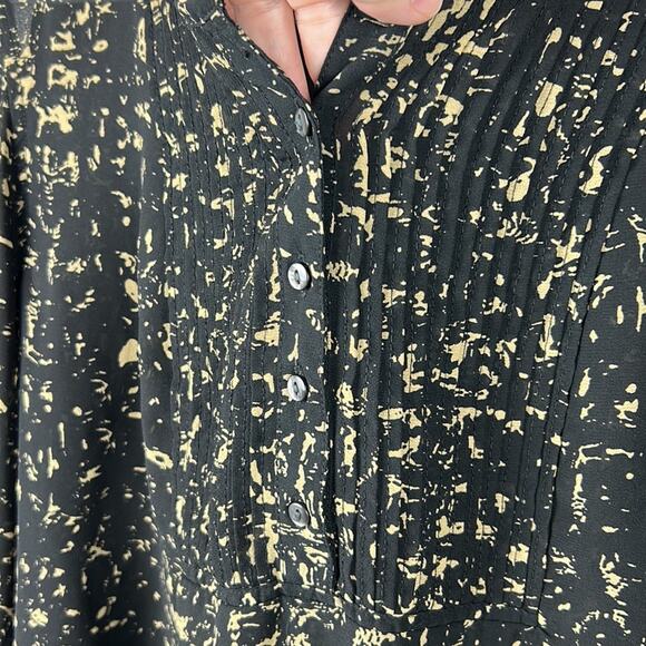 Converse Semi Sheer Blouse Size Large Long Sleeve Pleated Career Shirt - Picture 3 of 8